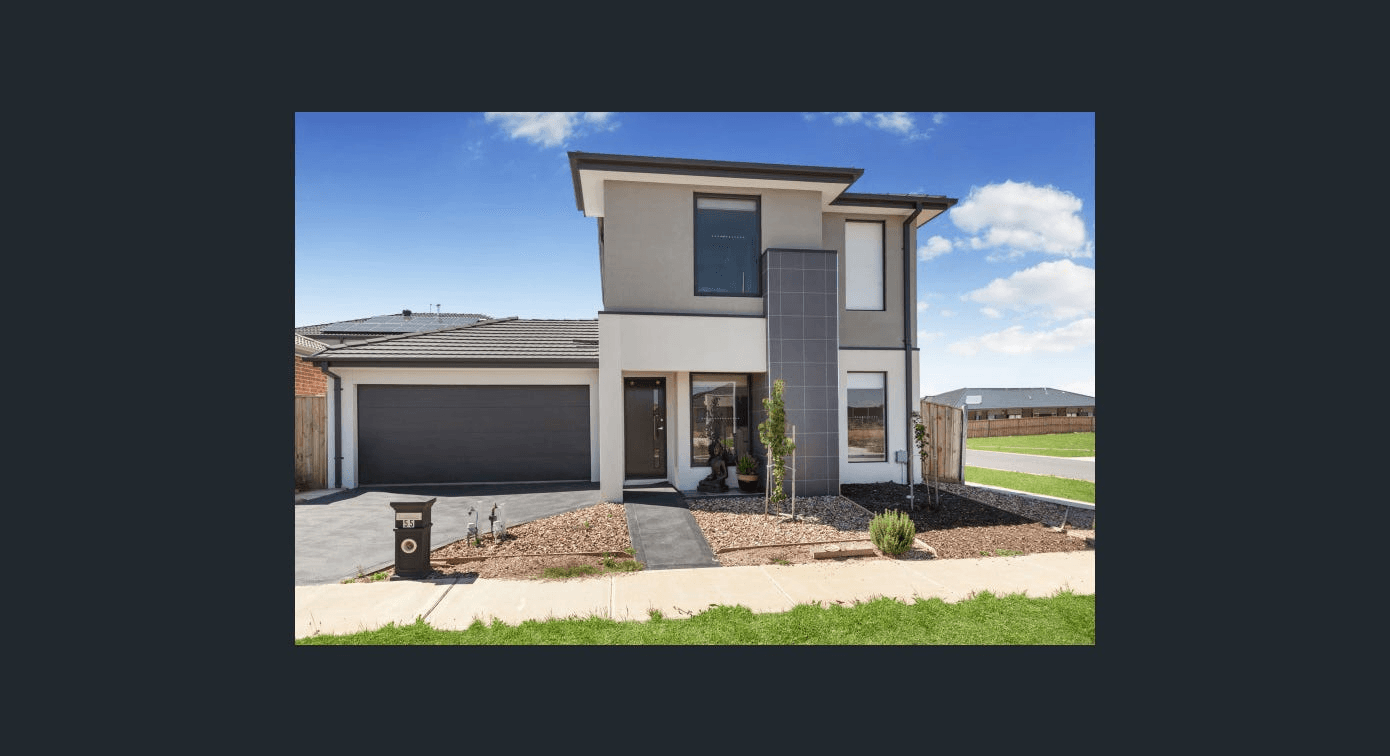 55 Blue Lake Drive, WALLAN, VIC 3756