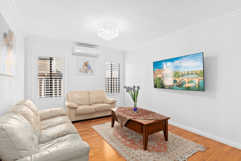 32 Chepstow Drive, CASTLE HILL, NSW 2154