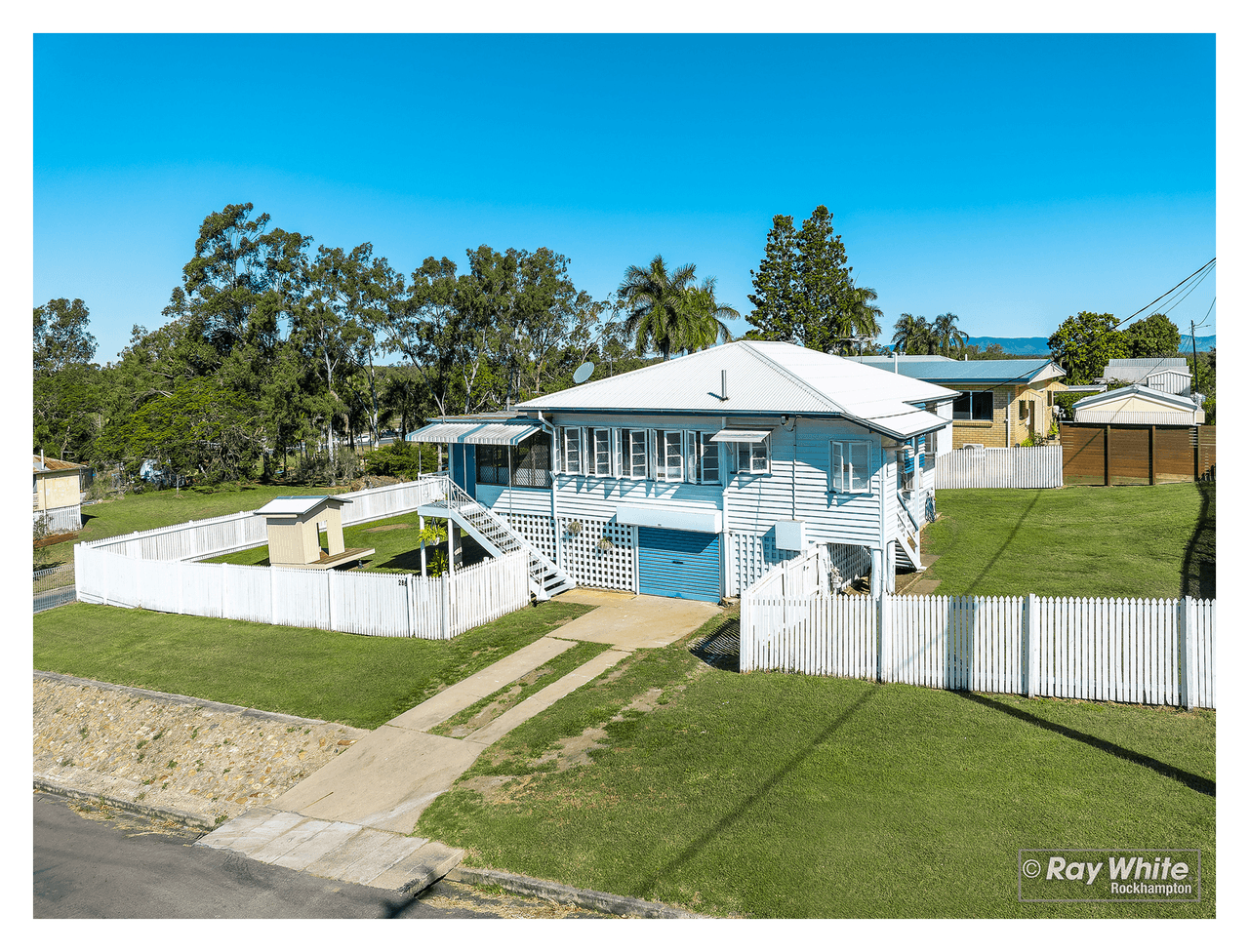 286 Upper Dawson Road, THE RANGE, QLD 4700