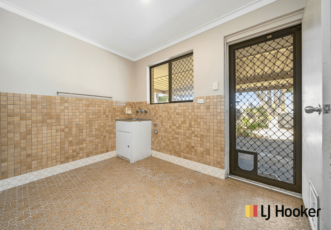 52 Yallambee Crescent, WANNEROO, WA 6065