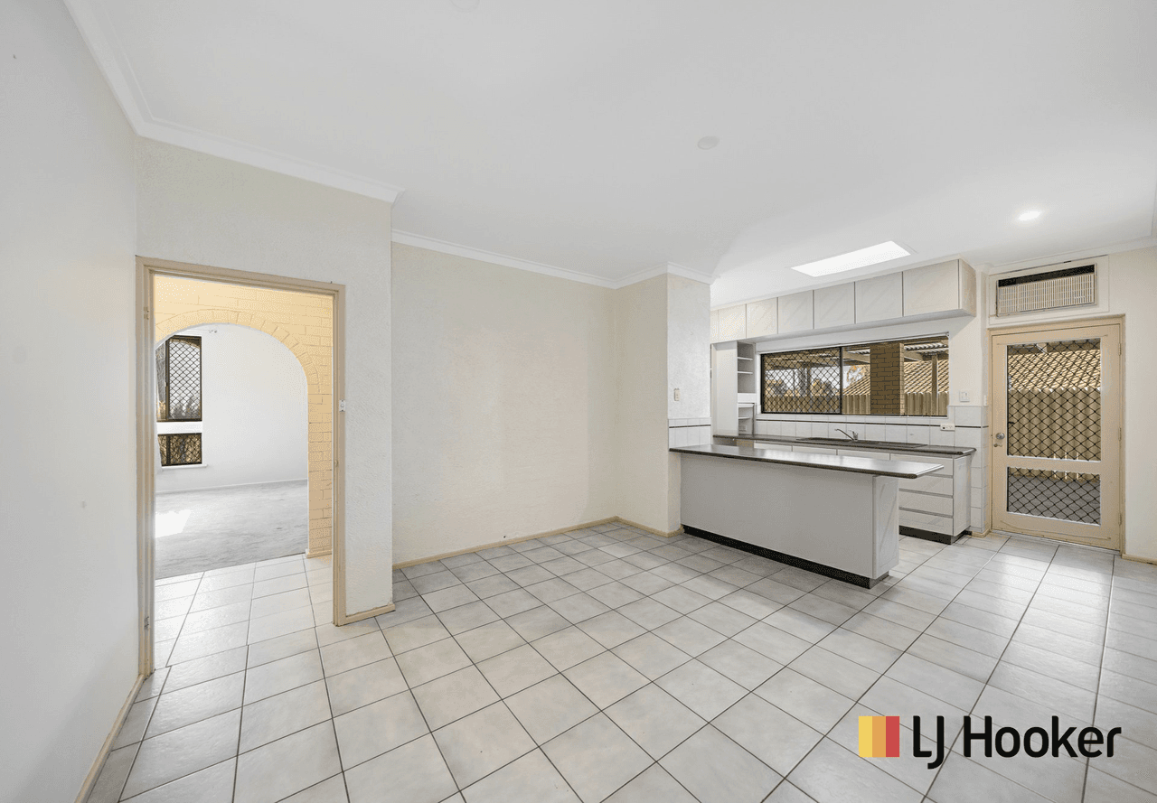 52 Yallambee Crescent, WANNEROO, WA 6065