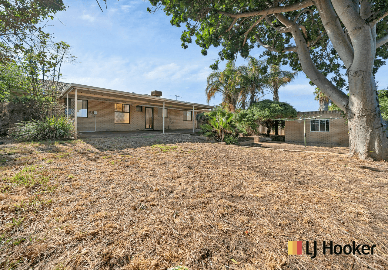 52 Yallambee Crescent, WANNEROO, WA 6065