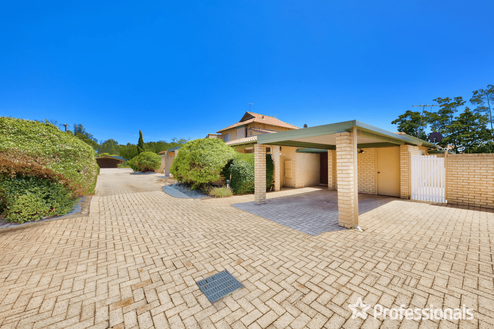 14/2 Railton Place, DIANELLA, WA 6059