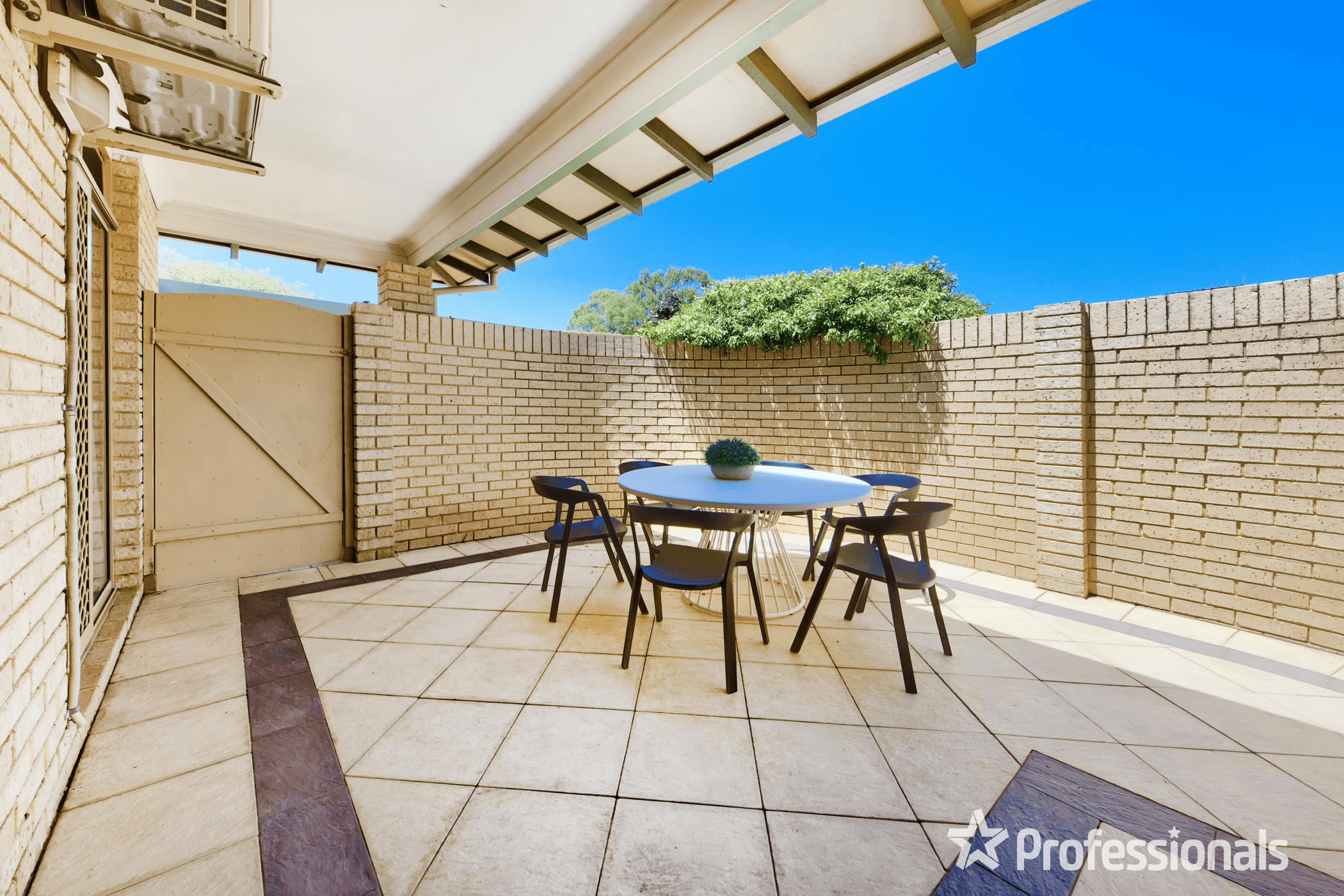 14/2 Railton Place, DIANELLA, WA 6059