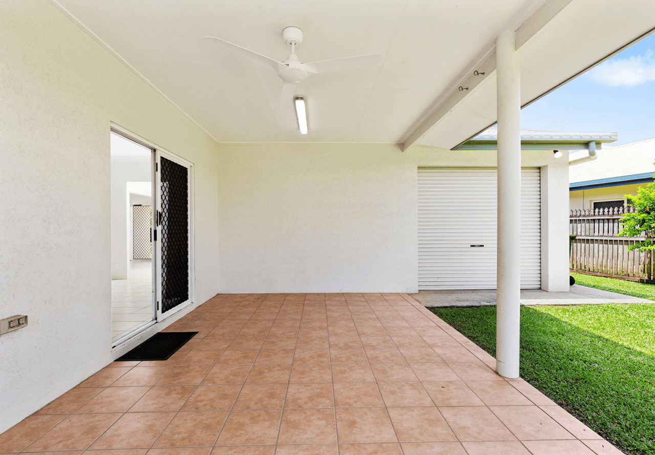 4 Colonial Close, REDLYNCH, QLD 4870