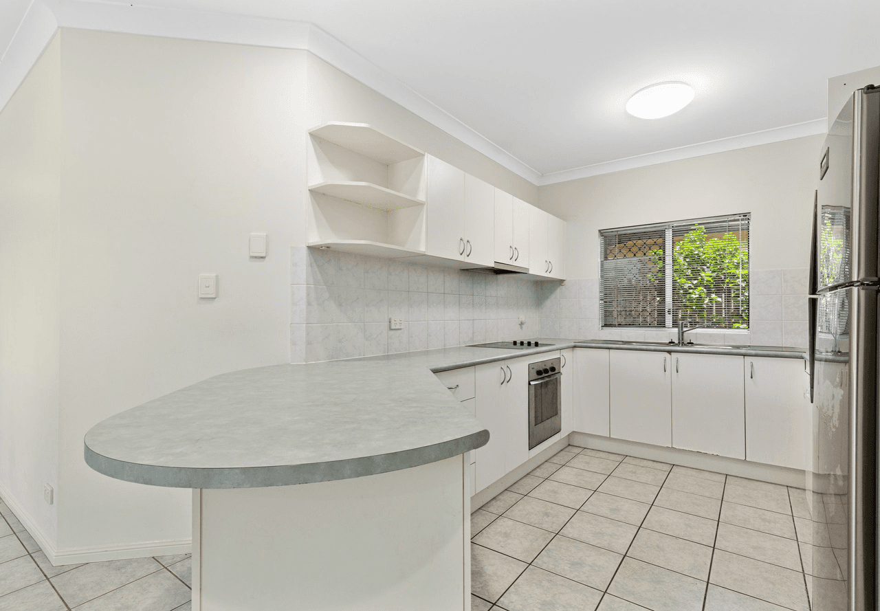 4 Colonial Close, REDLYNCH, QLD 4870