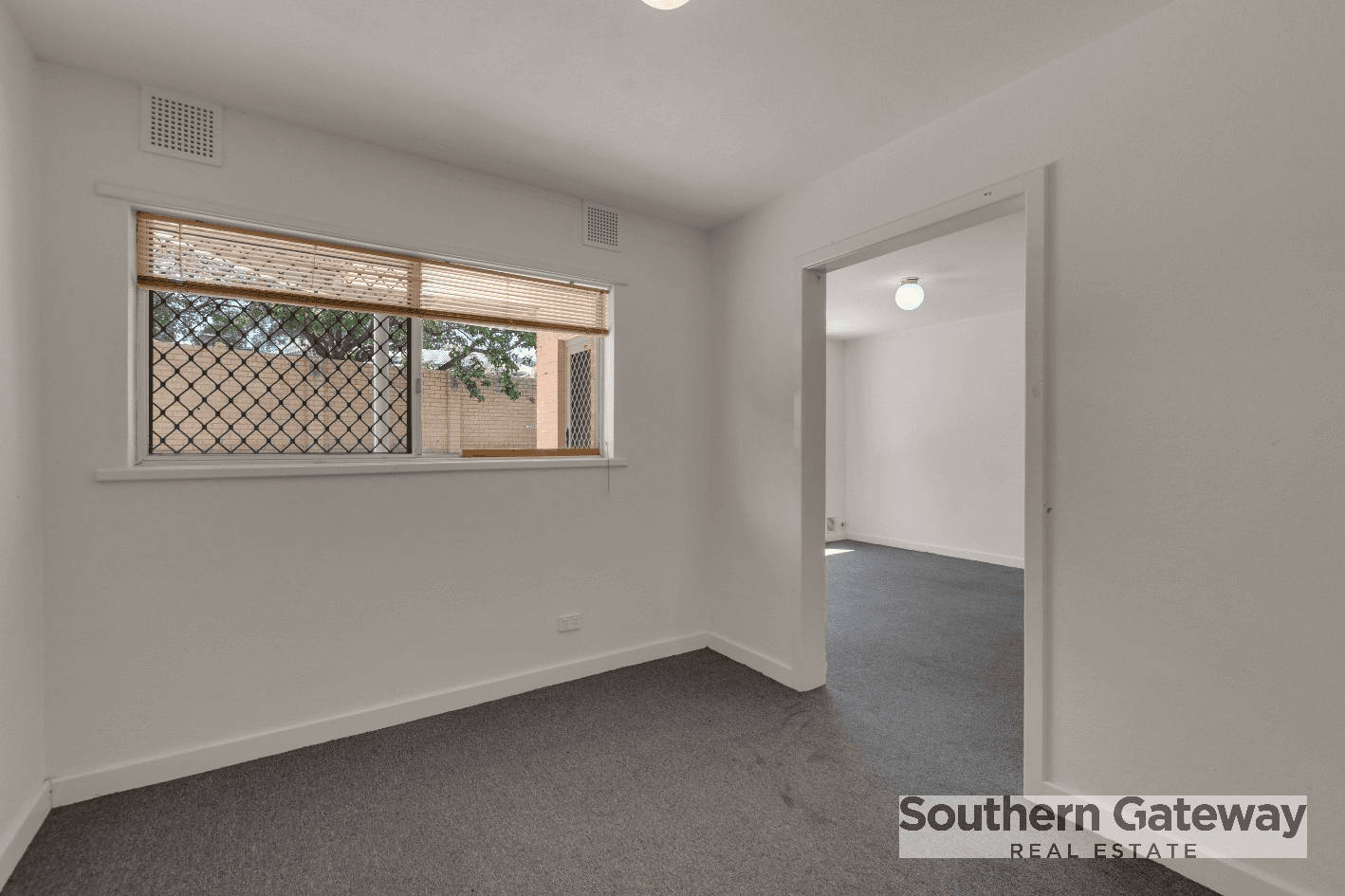 5/4 Canham Way, ORELIA, WA 6167