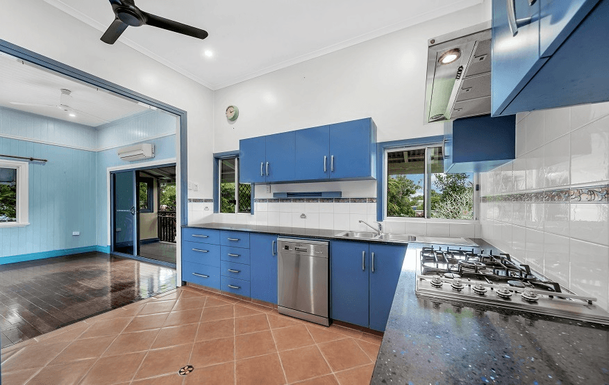 44 Esplanade, EAST INNISFAIL, QLD 4860