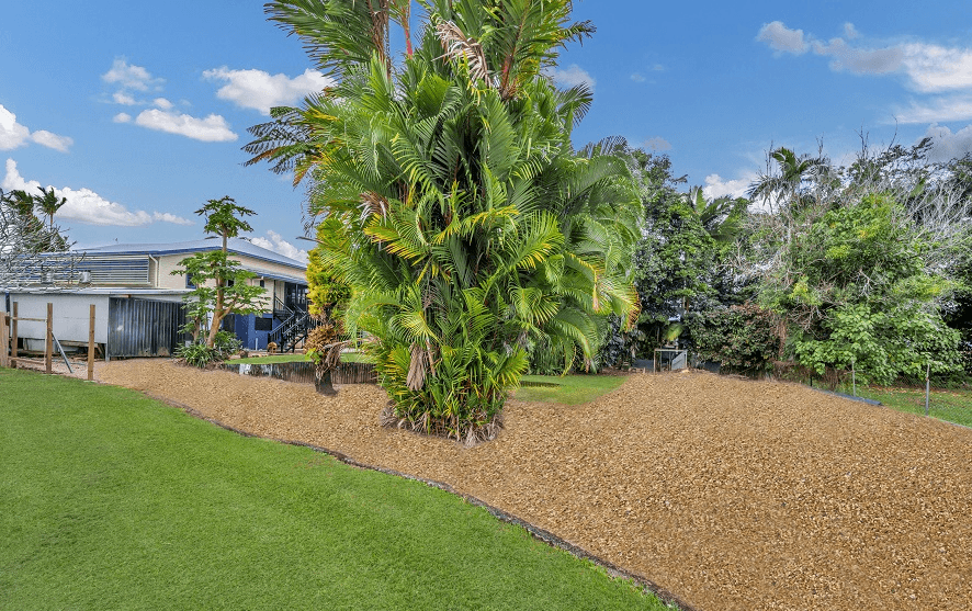 44 Esplanade, EAST INNISFAIL, QLD 4860