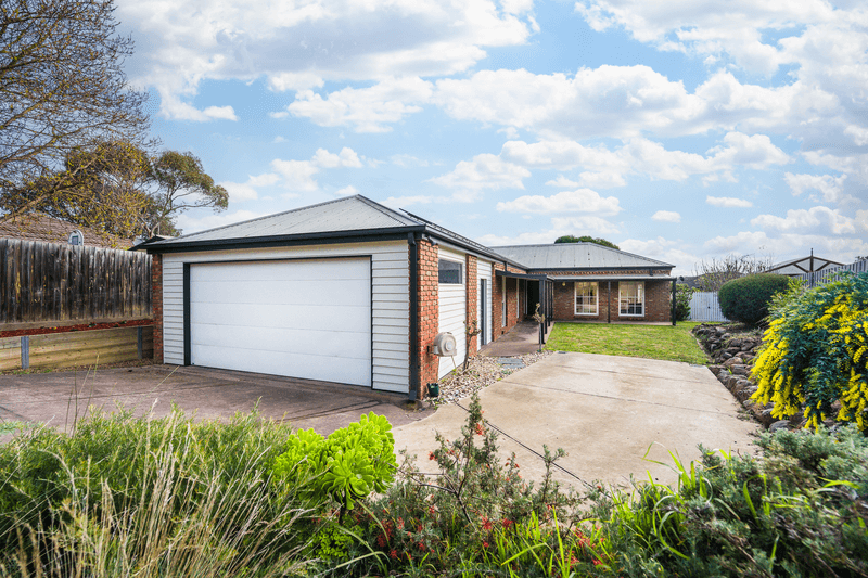 1 Hartwick Court, GROVEDALE, VIC 3216