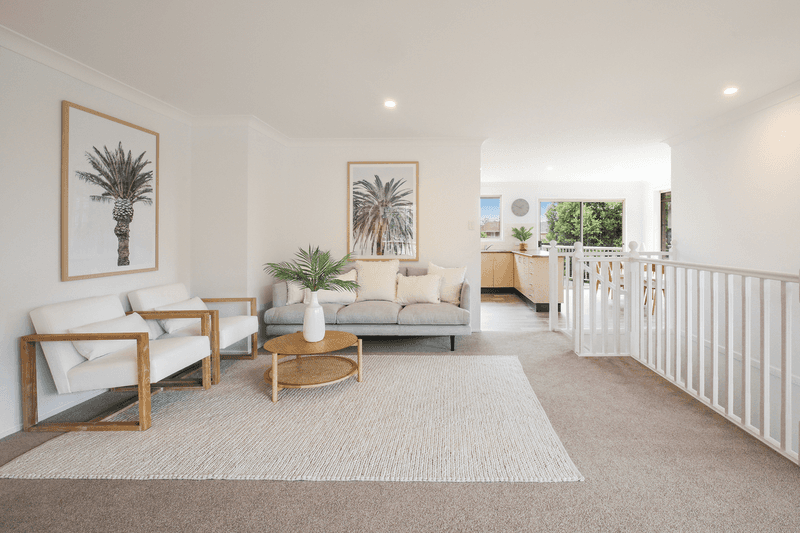 2/136 James Sea Drive, Green Point, NSW 2251