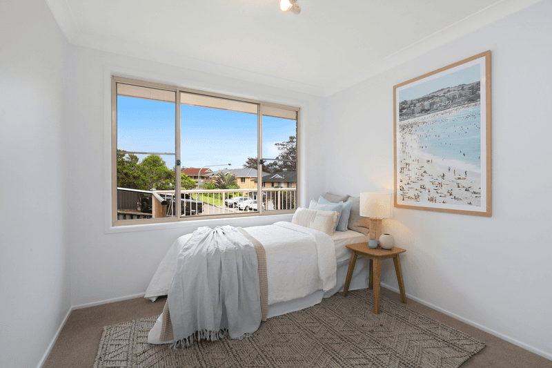 2/136 James Sea Drive, Green Point, NSW 2251