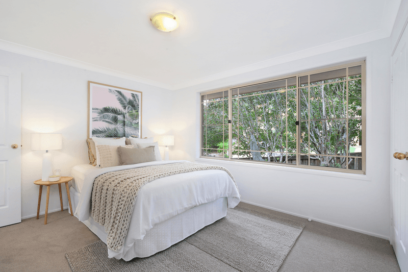 2/136 James Sea Drive, Green Point, NSW 2251