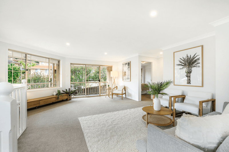 2/136 James Sea Drive, Green Point, NSW 2251