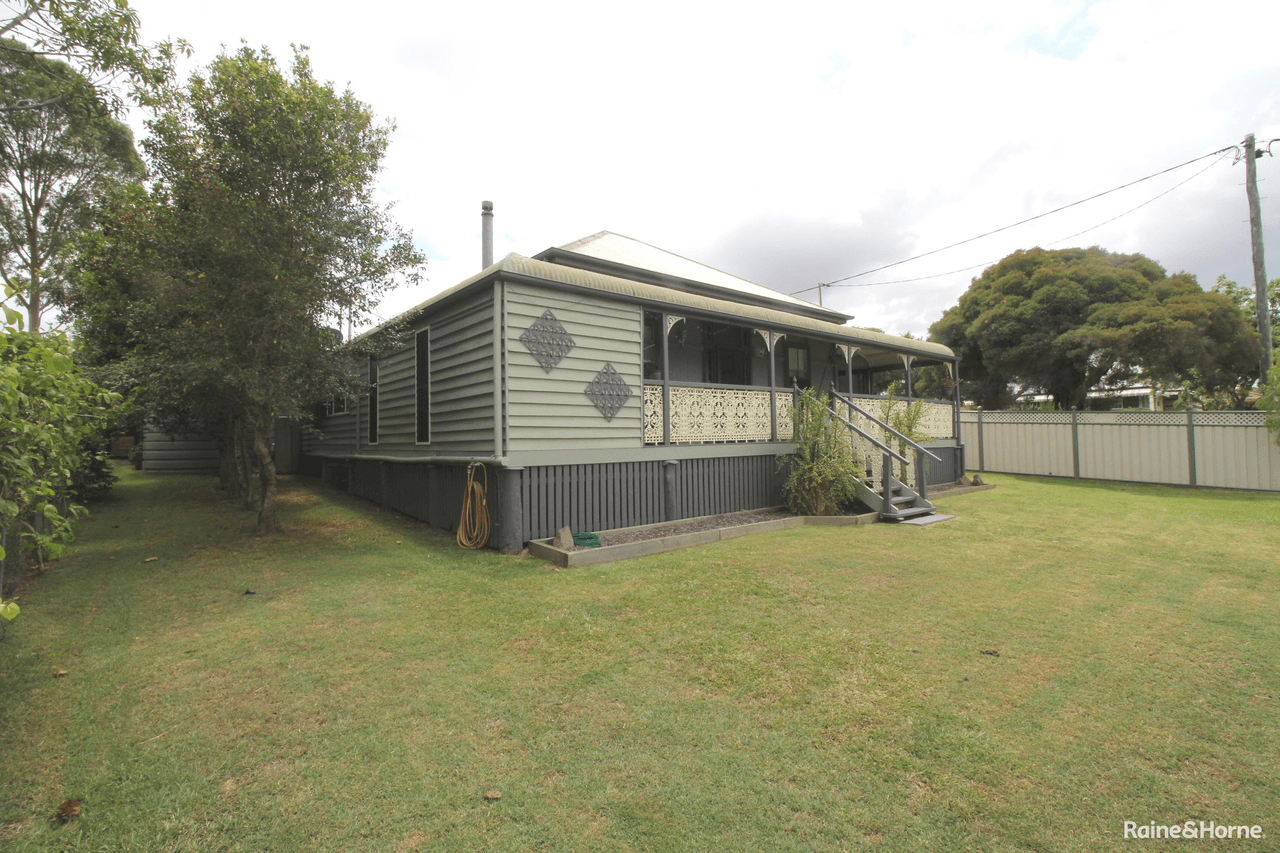 98 Haly Street, KINGAROY, QLD 4610