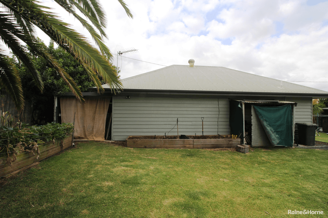 98 Haly Street, KINGAROY, QLD 4610