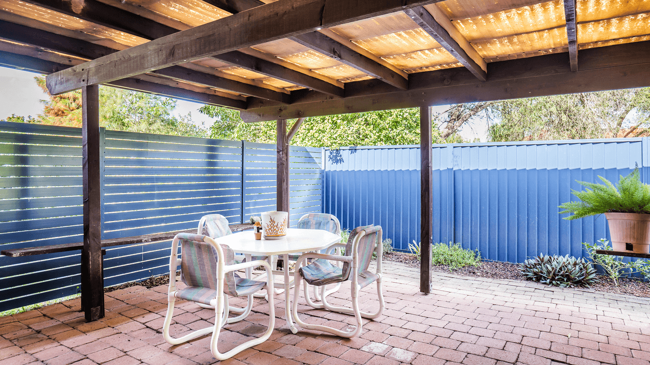 Unit 2/32 Galloway Dr, Ashmore, QLD 4214