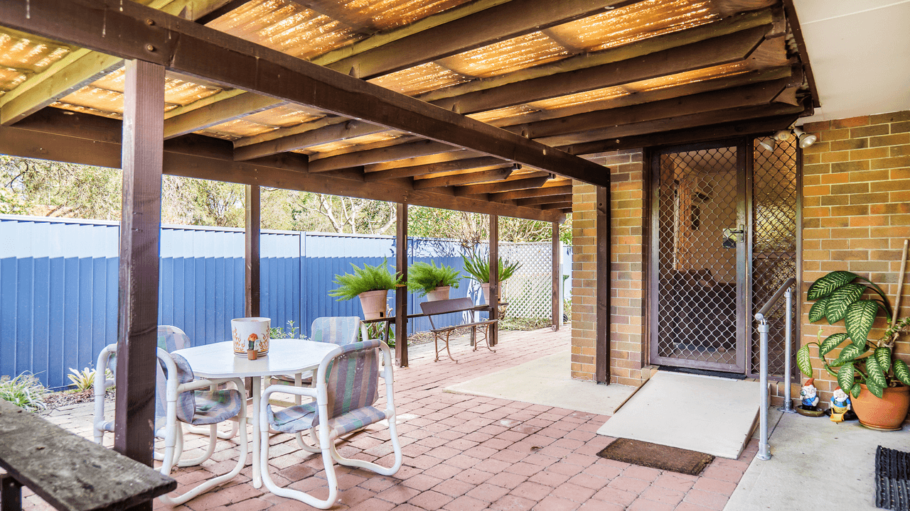 Unit 2/32 Galloway Dr, Ashmore, QLD 4214