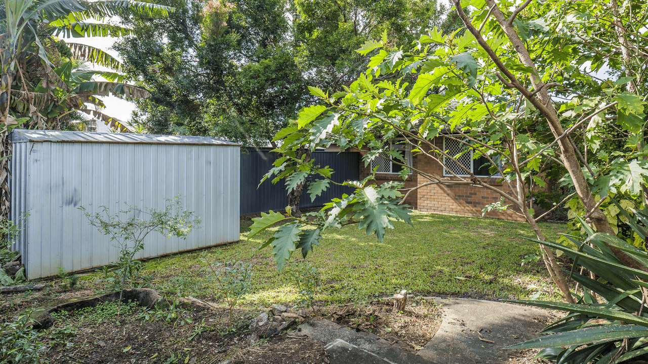 Unit 2/32 Galloway Dr, Ashmore, QLD 4214