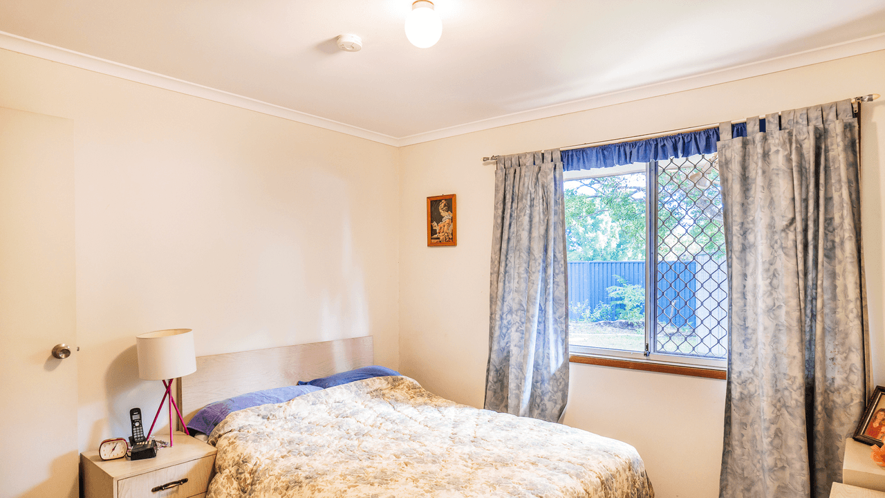 Unit 2/32 Galloway Dr, Ashmore, QLD 4214