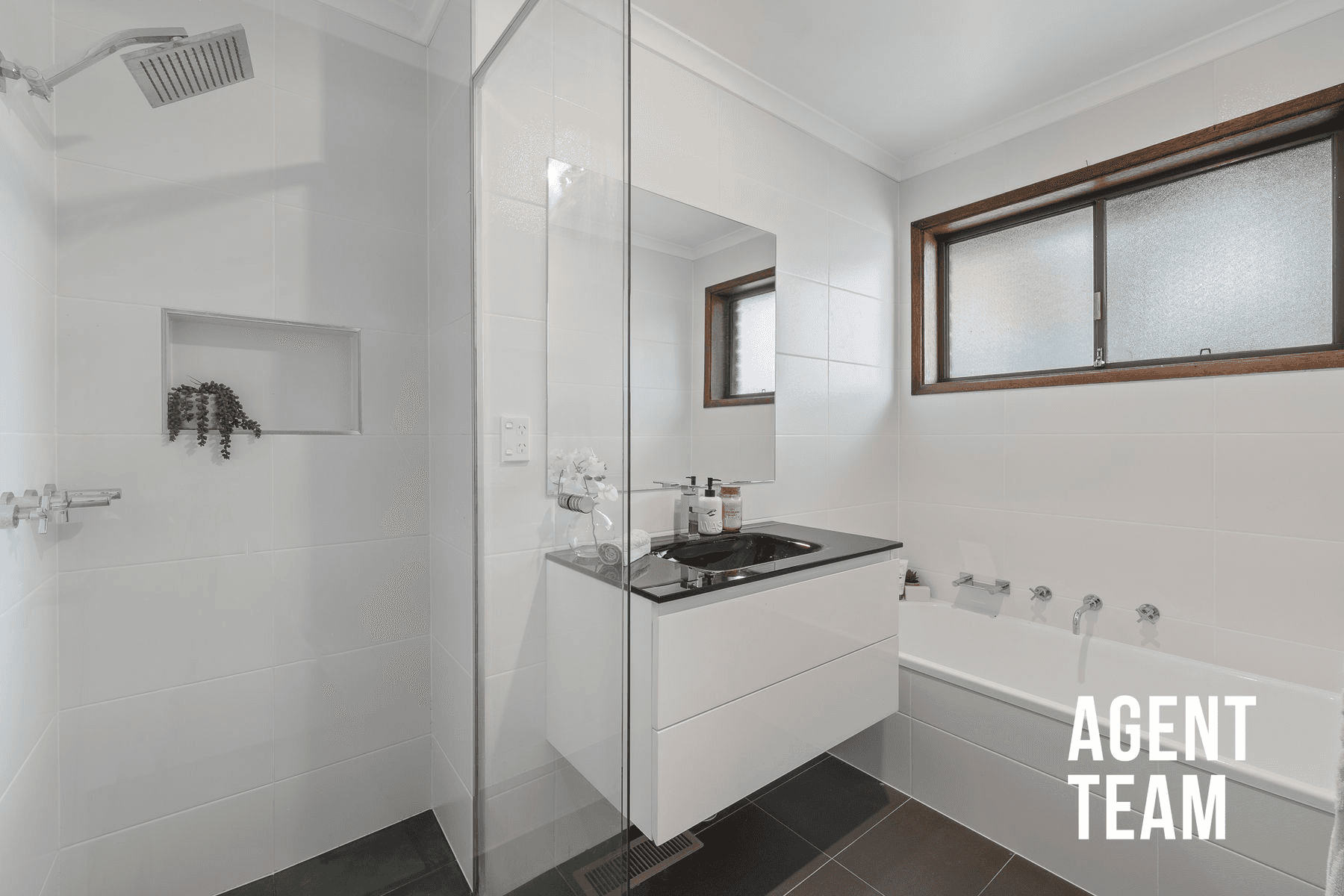 10 Gibbs Place, Kambah, ACT 2902