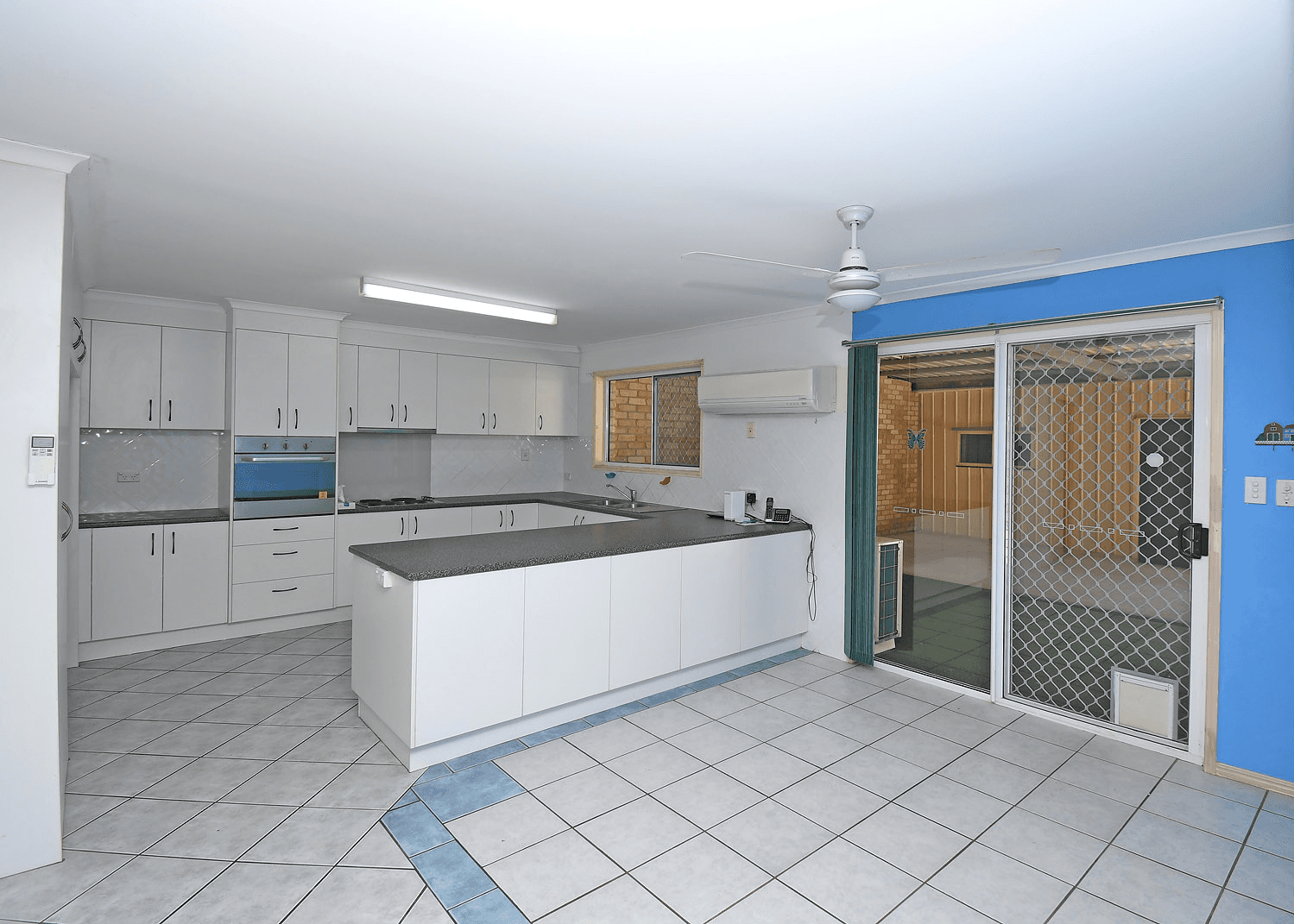 56 Barker Street, POINT VERNON, QLD 4655
