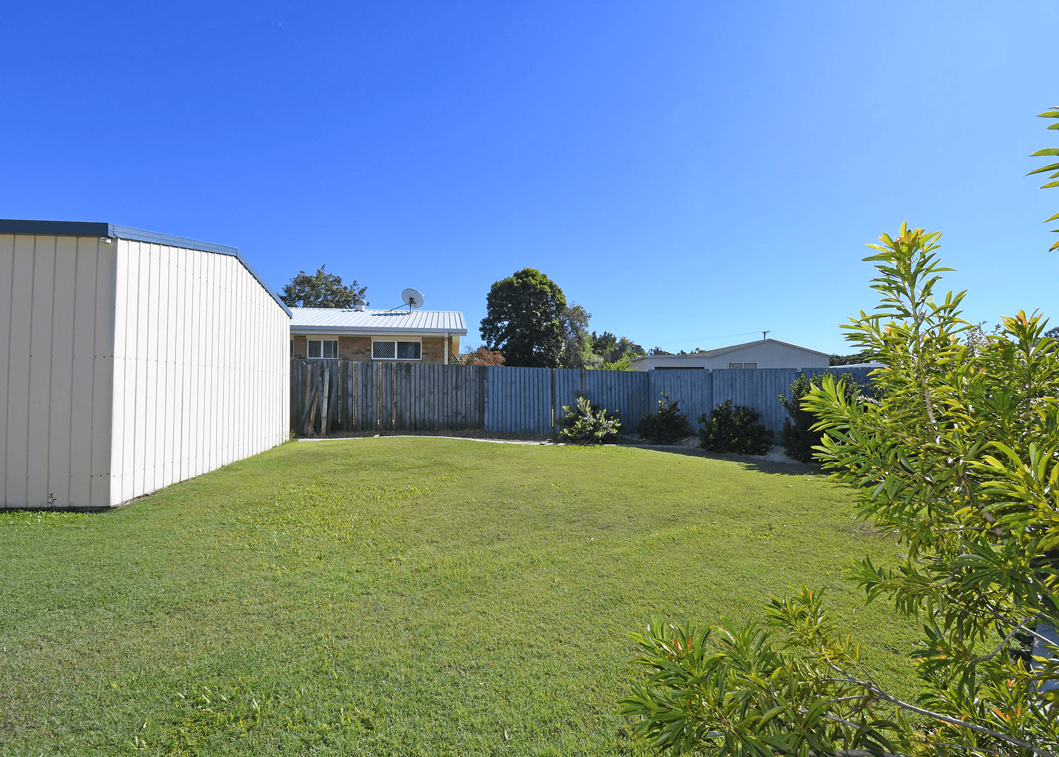 56 Barker Street, POINT VERNON, QLD 4655