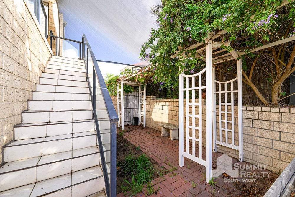 2/14 Carey Street, Bunbury, WA 6230