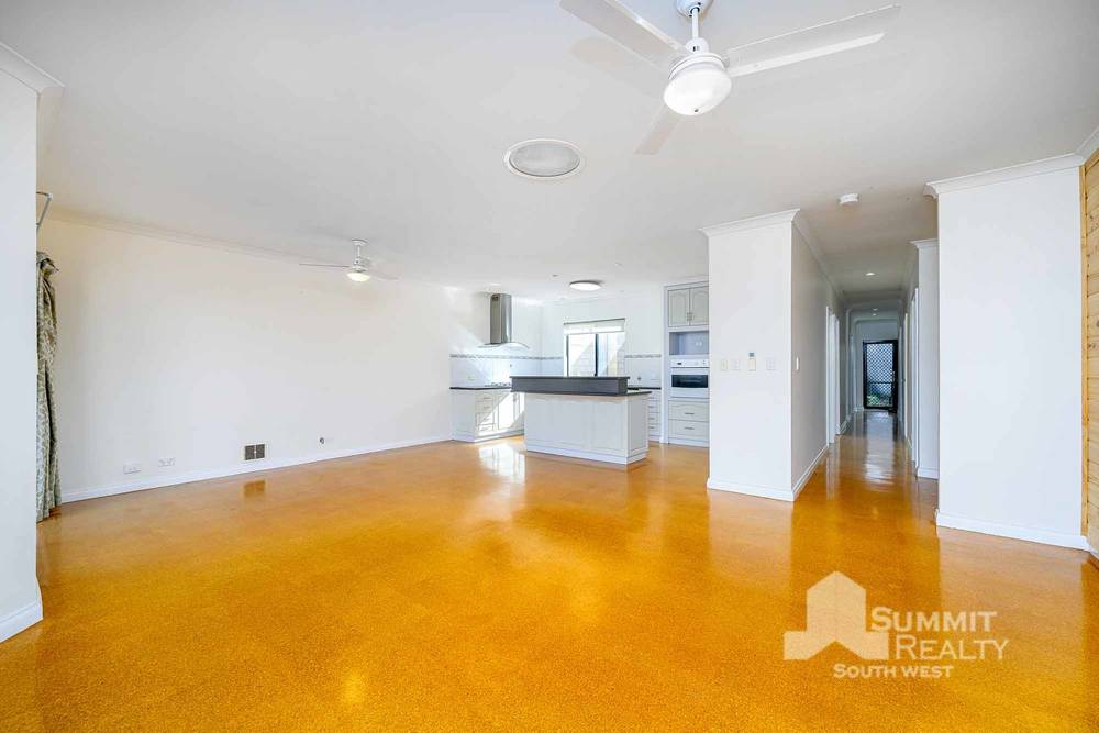 2/14 Carey Street, Bunbury, WA 6230