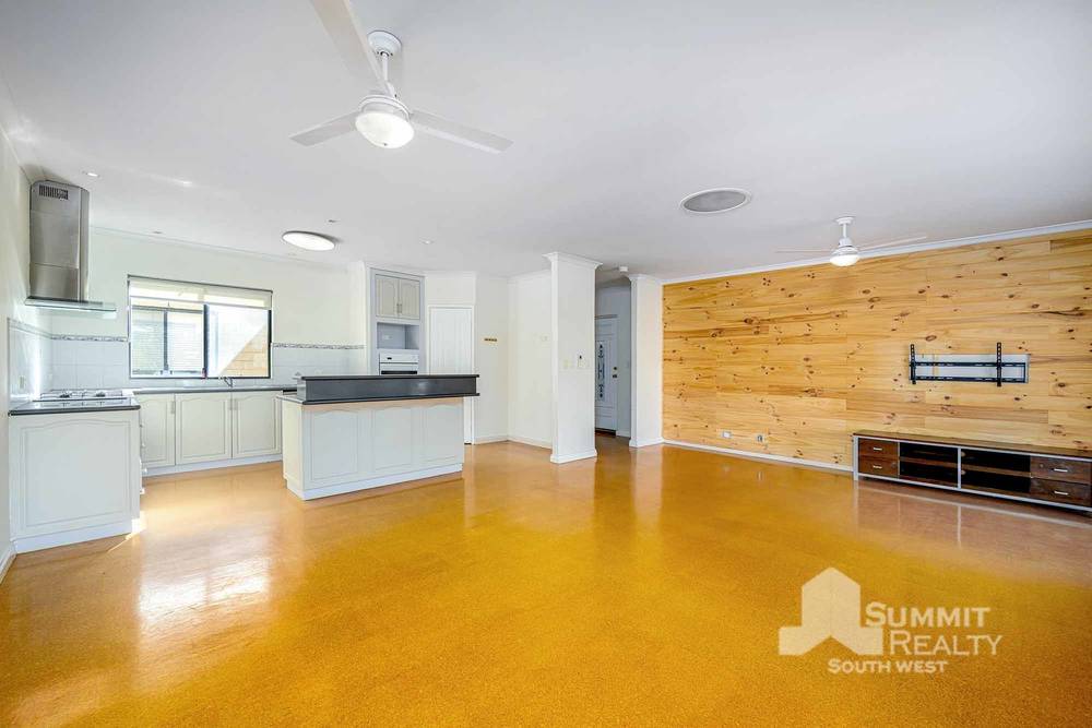2/14 Carey Street, Bunbury, WA 6230