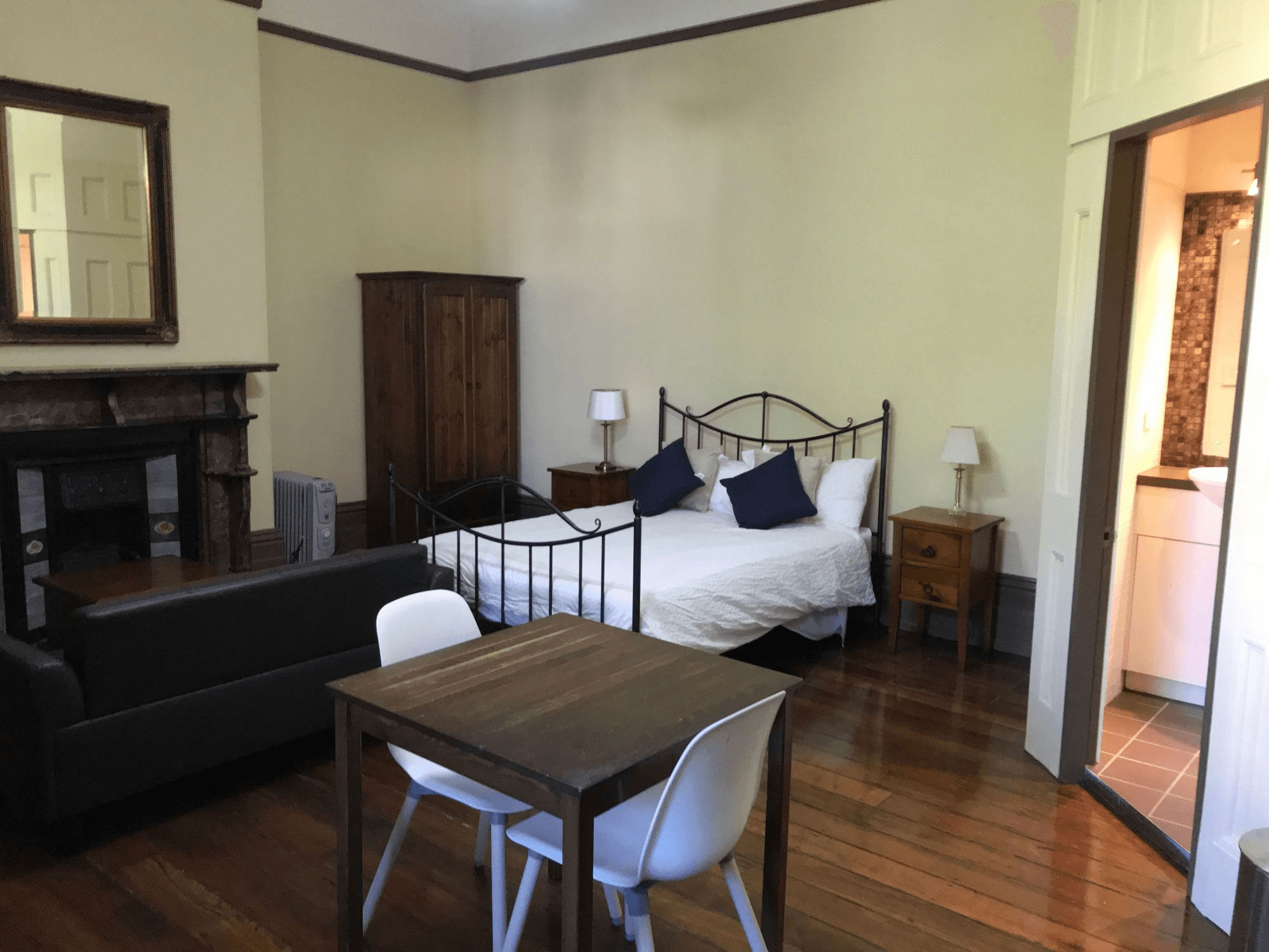 1/223b Bridge Road, GLEBE, NSW 2037