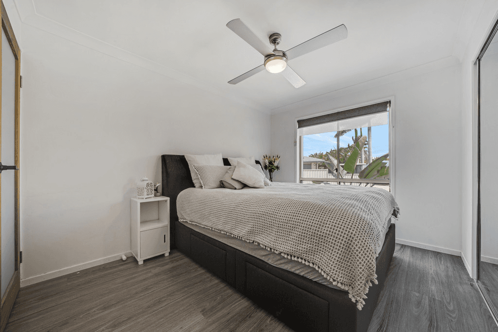 8 Tekam Cres, TANAH MERAH, QLD 4128