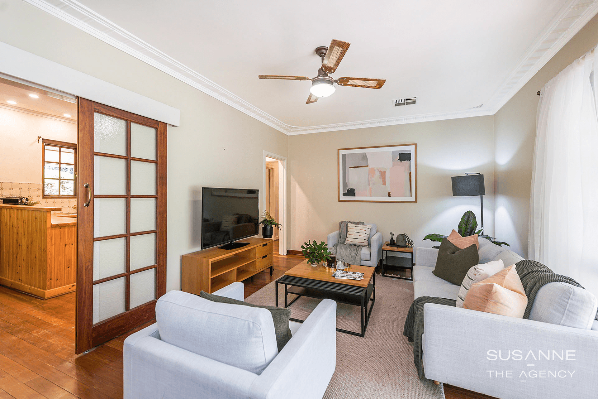 14 Hope Crescent, Lesmurdie, WA 6076