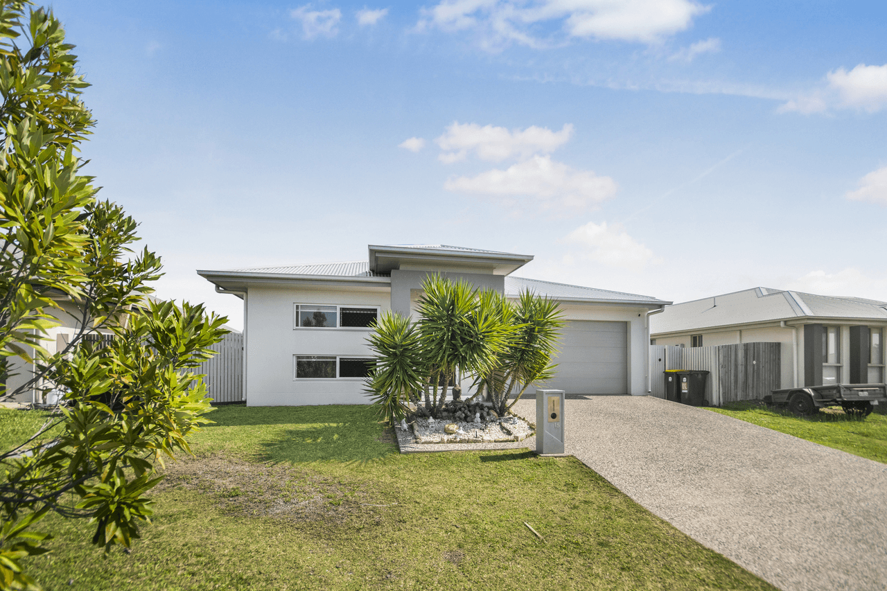 15 Yanuca Street, Burdell, QLD 4818