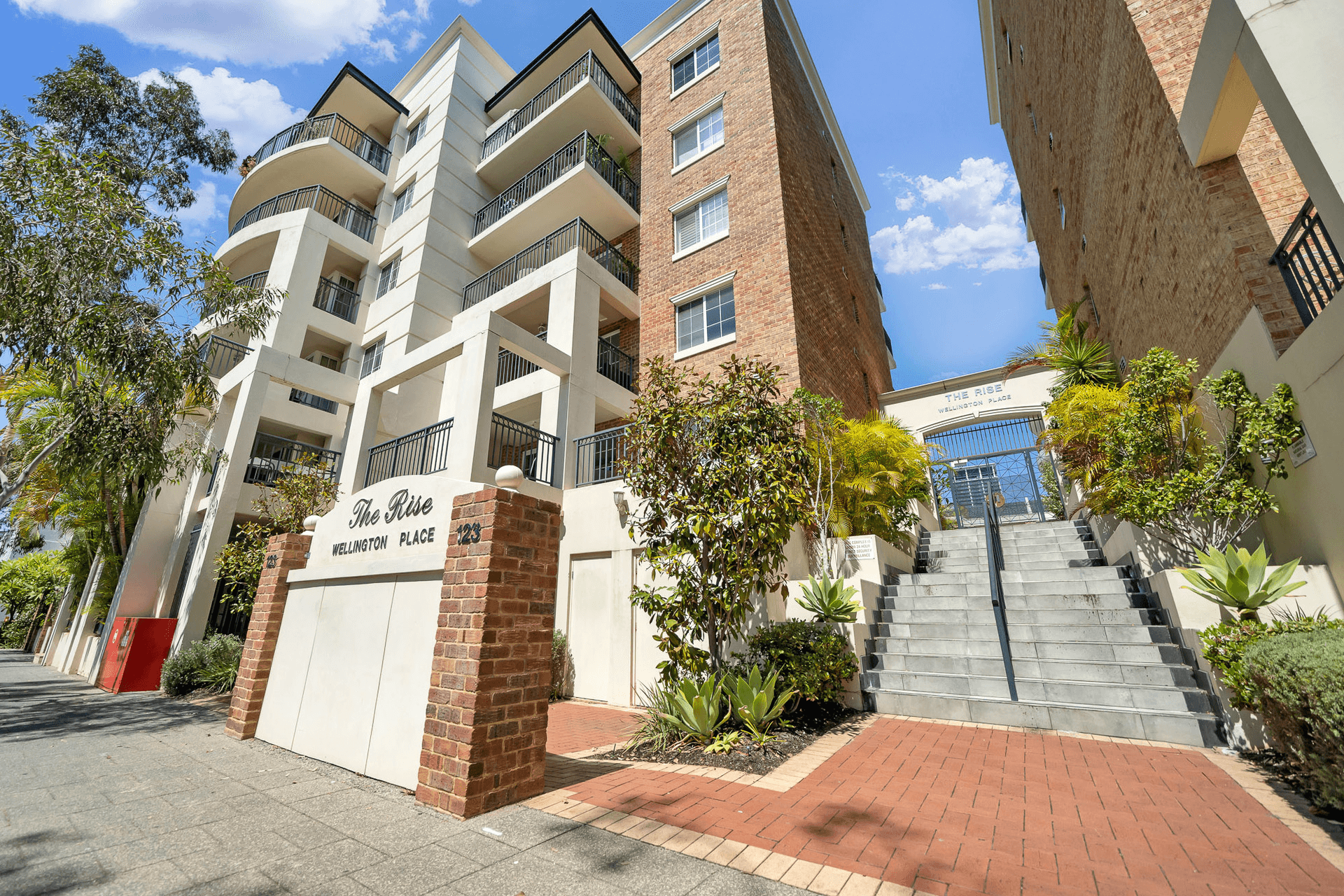 52/123 Wellington Street, East Perth, WA 6004