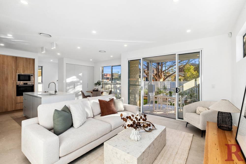 1/4-6 Churchill Avenue, Kirrawee, NSW 2232