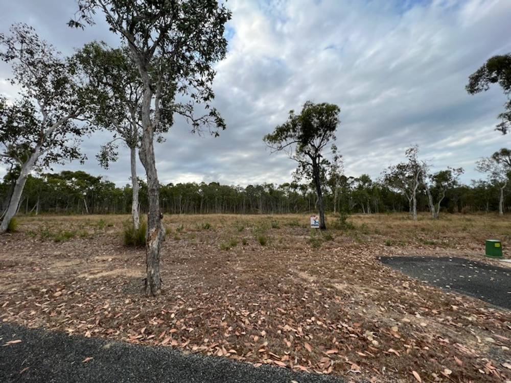 Lakeside Estate Conder Parade, LAGUNA QUAYS, QLD 4800