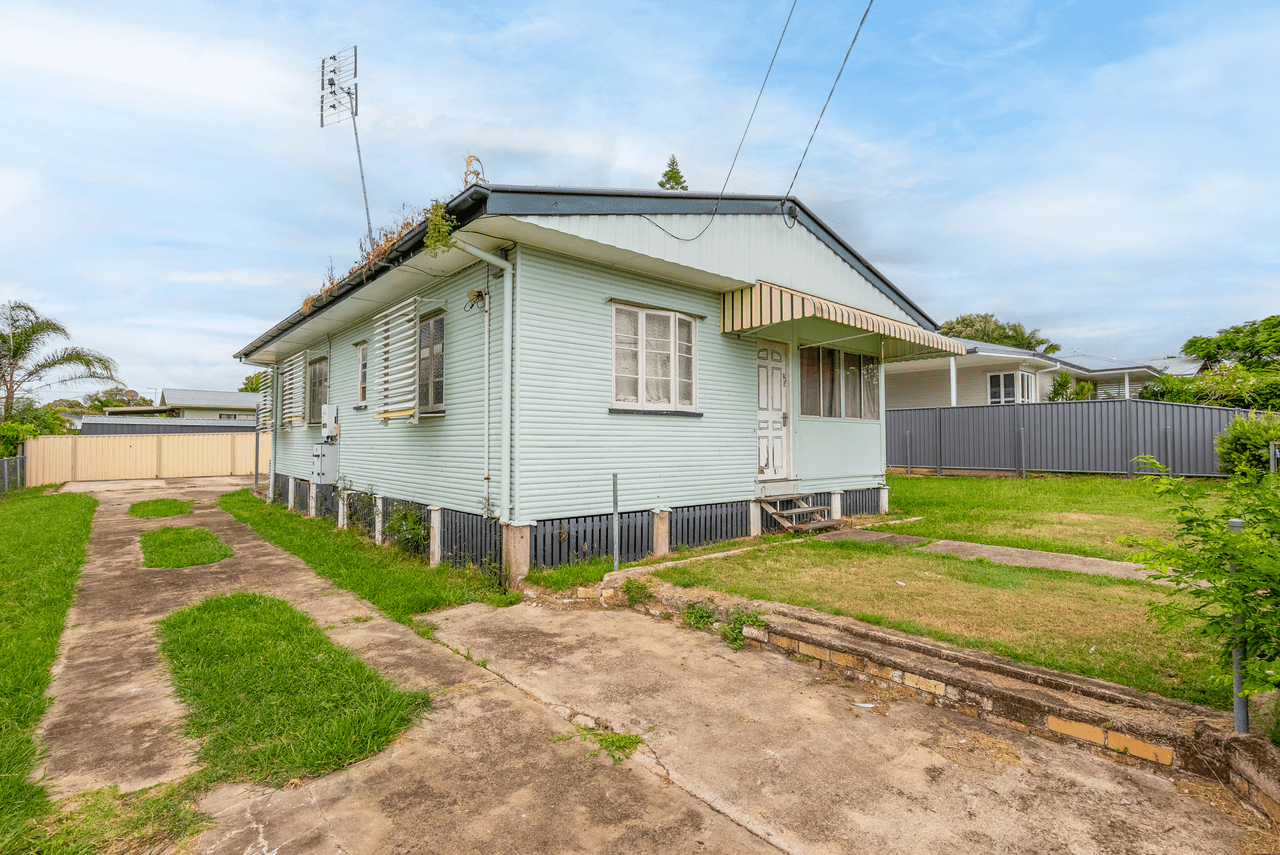 33 Dell Street, EASTERN HEIGHTS, QLD 4305