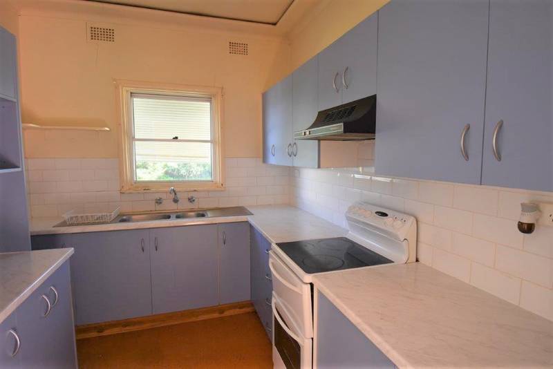 50 Gobolion Street, WELLINGTON, NSW 2820