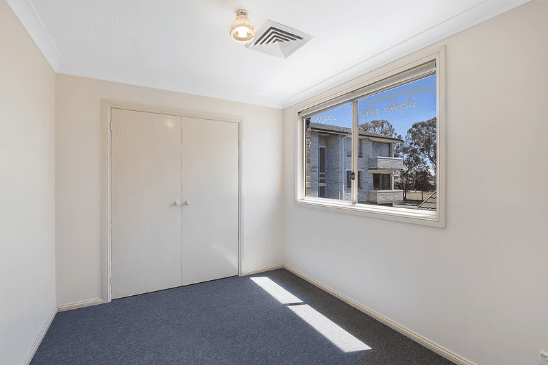 2/100 Windsor Street, RICHMOND, NSW 2753