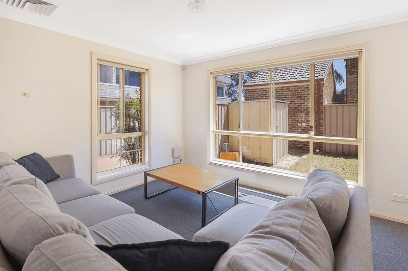 2/100 Windsor Street, RICHMOND, NSW 2753