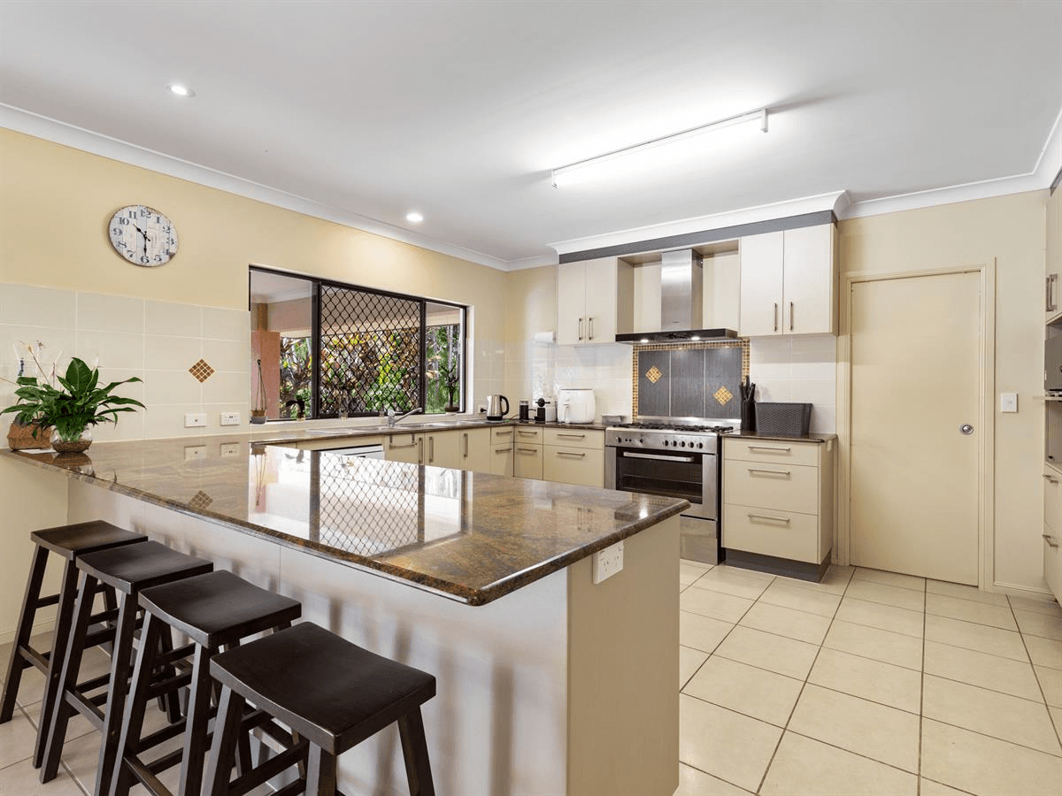 14-16 Watervale Close, Redlynch, QLD 4870