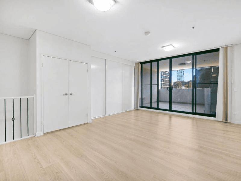 409/6-10 Charles Street, PARRAMATTA, NSW 2150