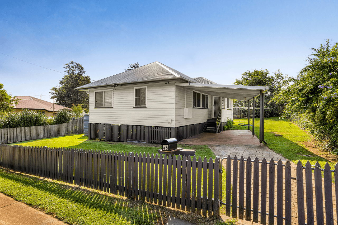 45 Gleeson Crescent, HARLAXTON, QLD 4350