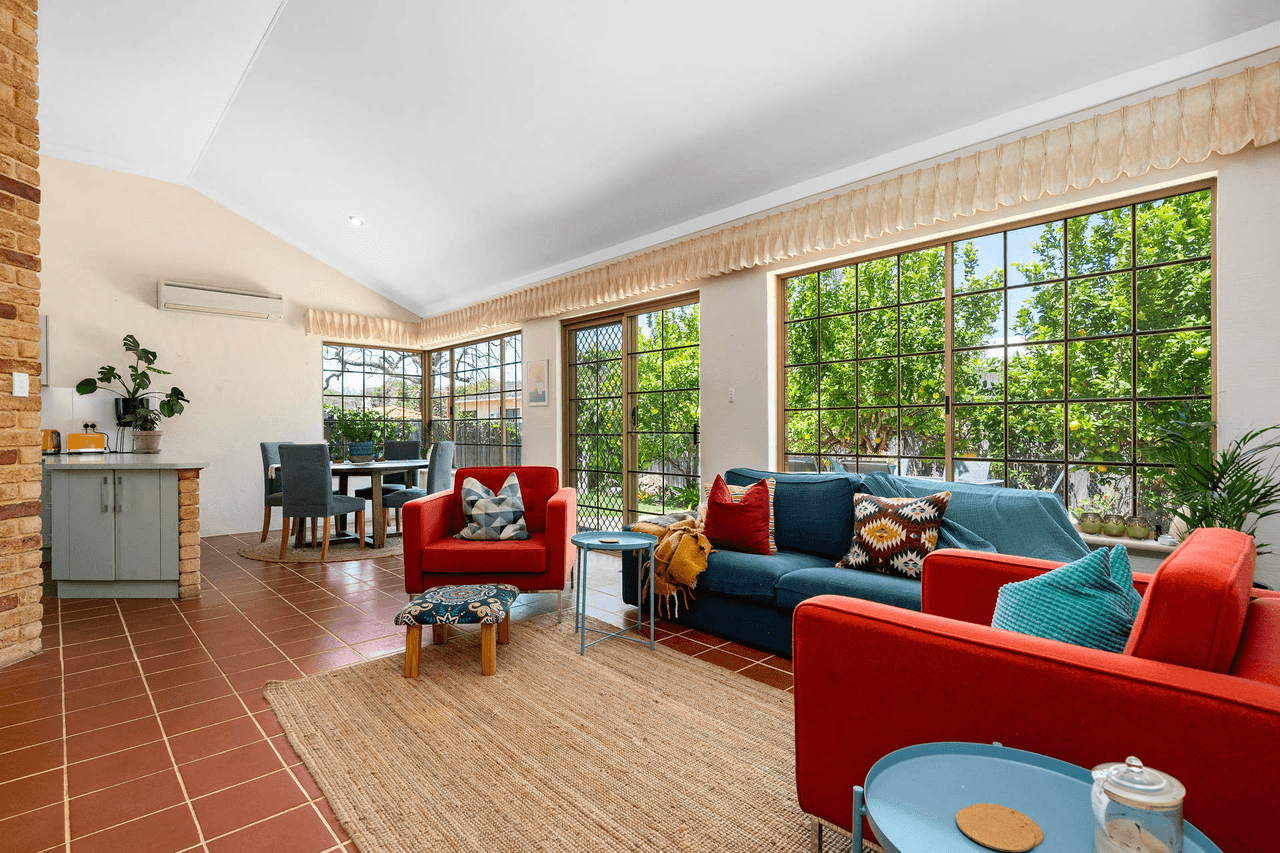 20B Swan Street, MOSMAN PARK, WA 6012