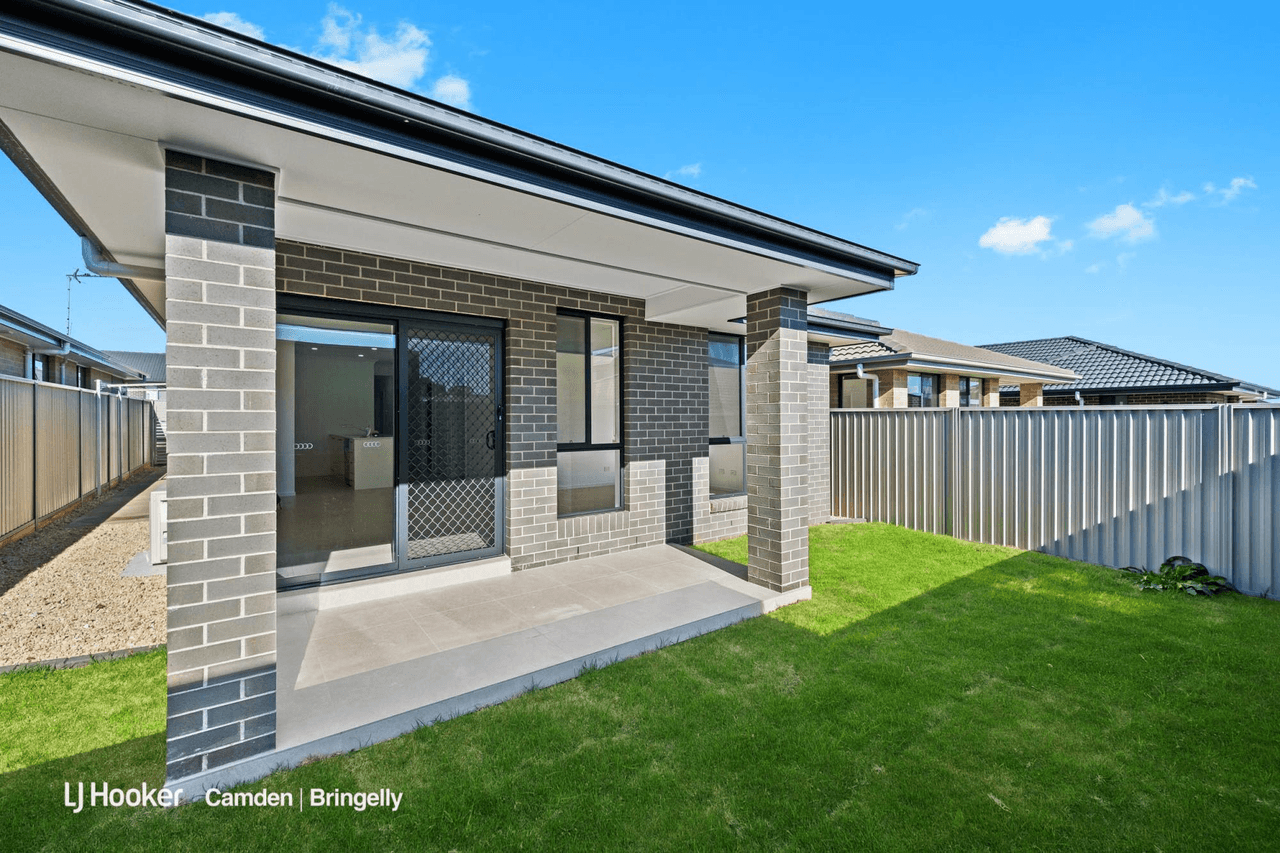 6 Cain Avenue, GREGORY HILLS, NSW 2557