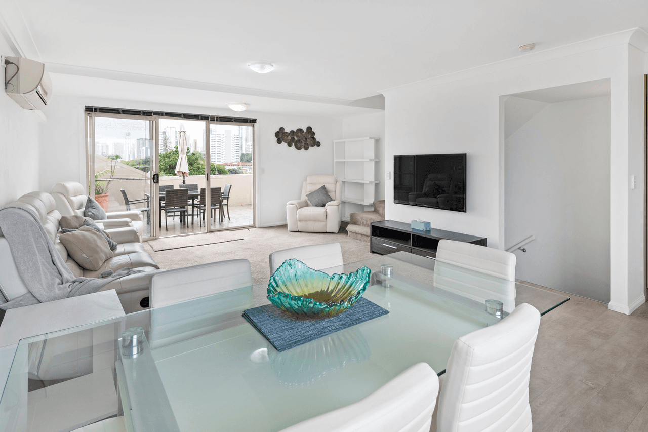 25/3 Sunset Boulevard, SURFERS PARADISE, QLD 4217
