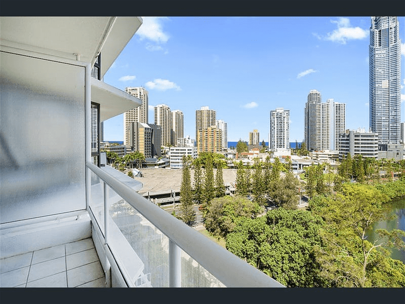 70 Remembrance  Dve, SURFERS PARADISE, QLD 4217