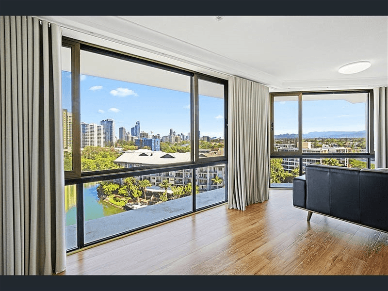 70 Remembrance  Dve, SURFERS PARADISE, QLD 4217