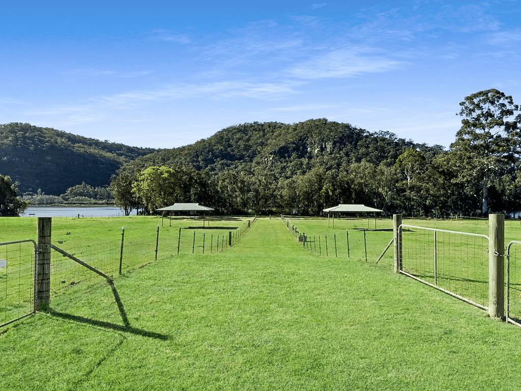 499 Singleton Road, Laughtondale, NSW 2775